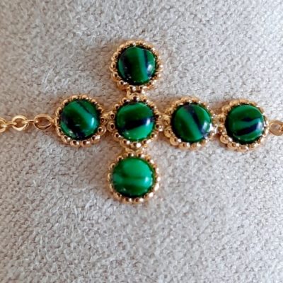 Bracelet croix vert